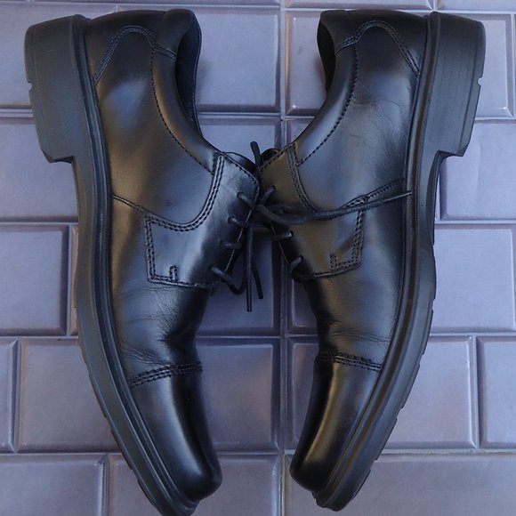 SIZE EU 44. ECCO Helsinki leather oxfords shoes. - Picture 9 of 16